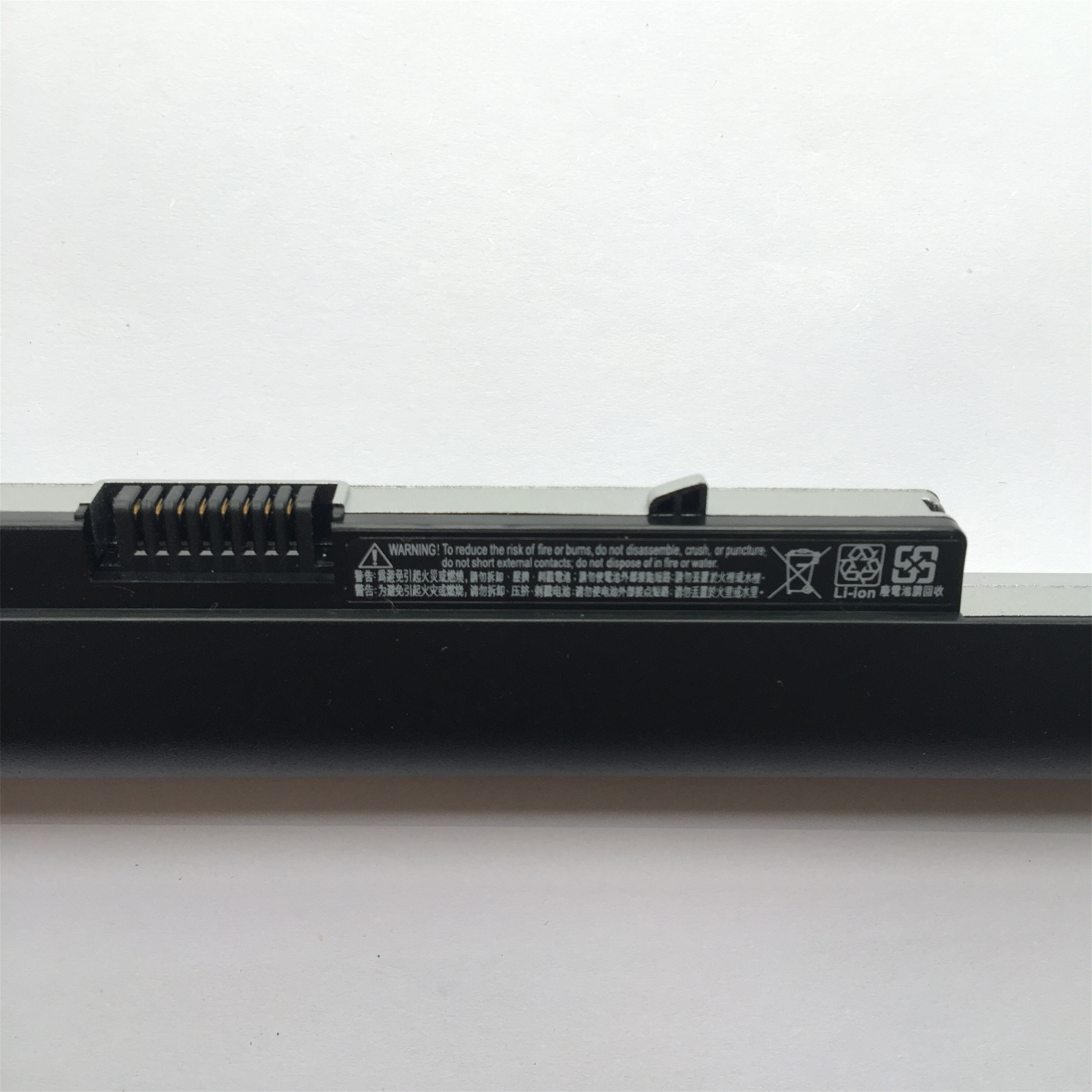 LA04 rechargeable lithium ion Notebook battery Laptop battery for HP LA04 HSTNN-UB5M HSTNN-UB5N HSTNN-IB5S HSTNN-YB5M 14.8V 2770mAh 