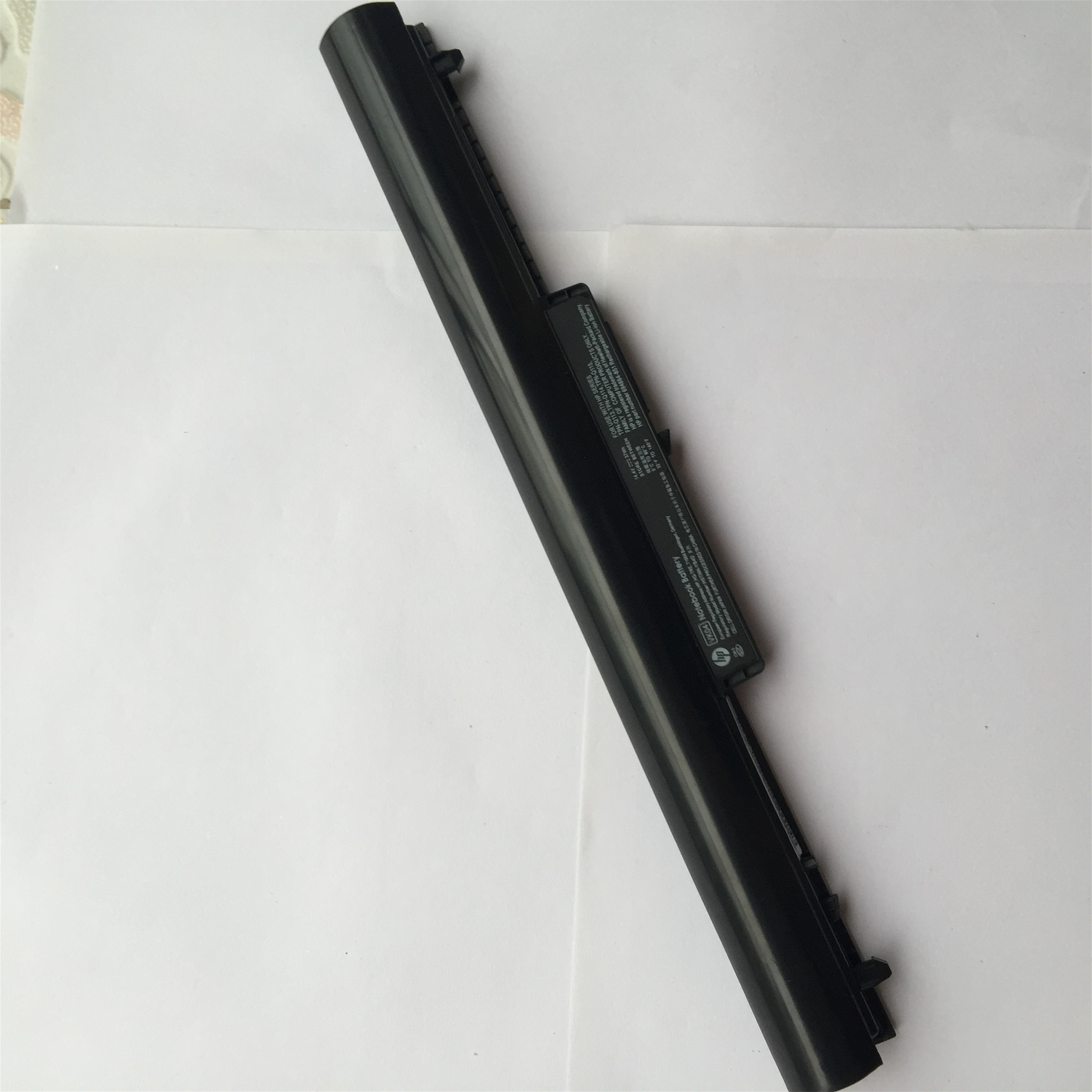 VK04 rechargeable lithium ion Notebook battery Laptop battery For Hp Pavilion 14 15 M4 242 G1 G2 VK04 HSTNN-YB4D 695192-001 TPN-Q115/Q113/Q114 14.4V 37WH